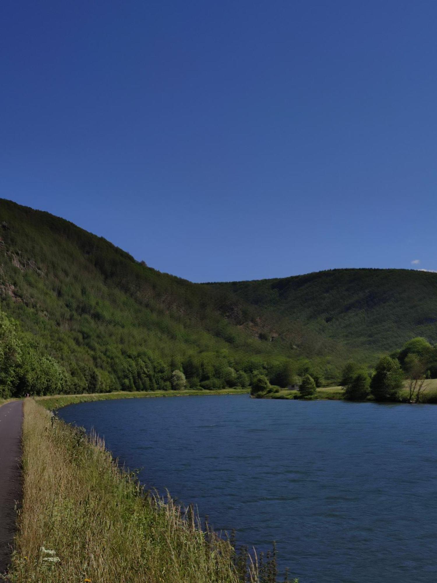 Entre Meuse Et Foret Revin エクステリア 写真